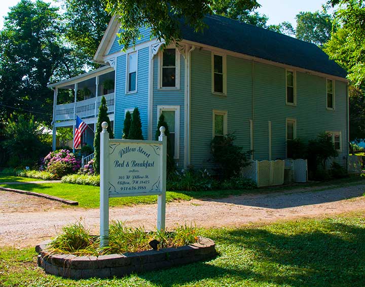 Pillow Street Bed & Breakfast